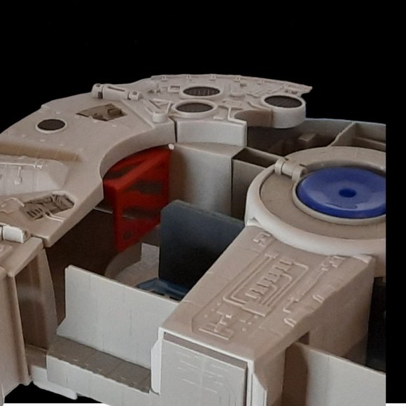 STAR WARS GALACTIC HEROES 2017 MILLENNIUM FALCON HASBR / PLAYSKOOL Ages 3+ - Picture 6 of 8